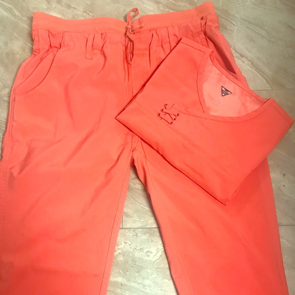 scrub set